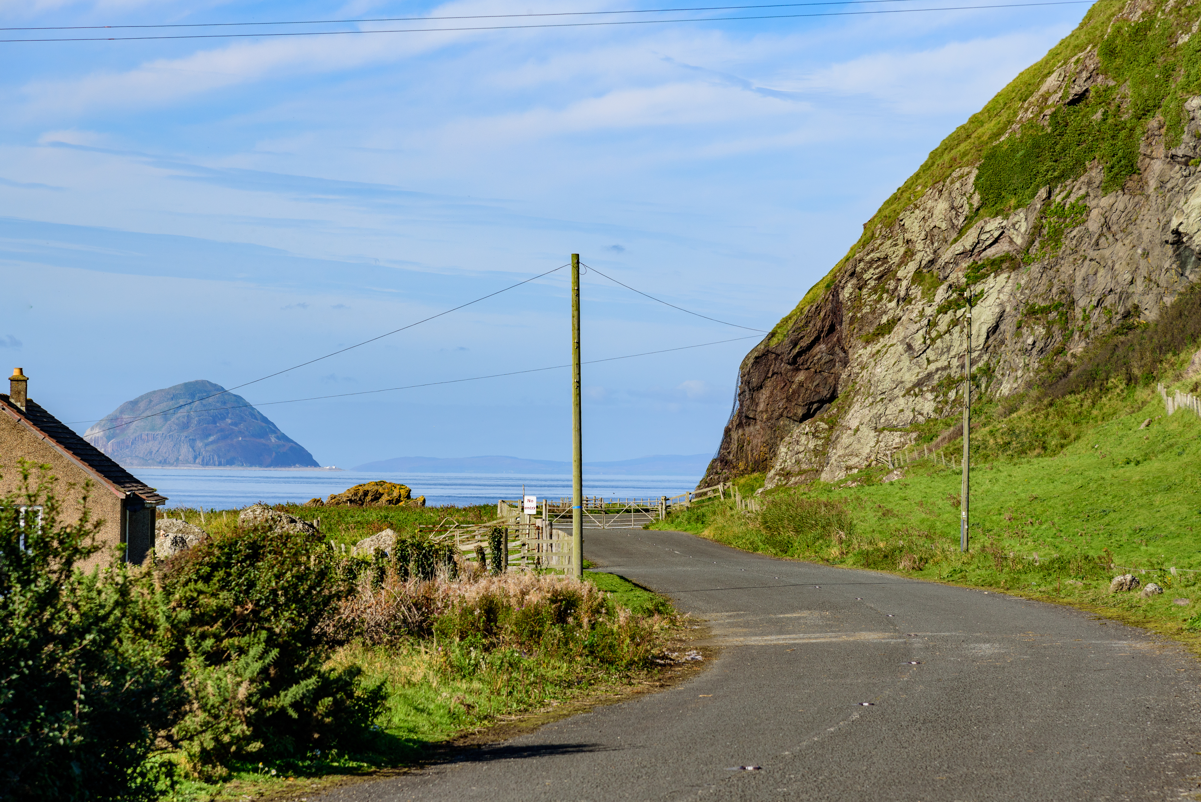 Kystlandskab fra South Ayrshire med den ikoniske Ailsa Craig ø