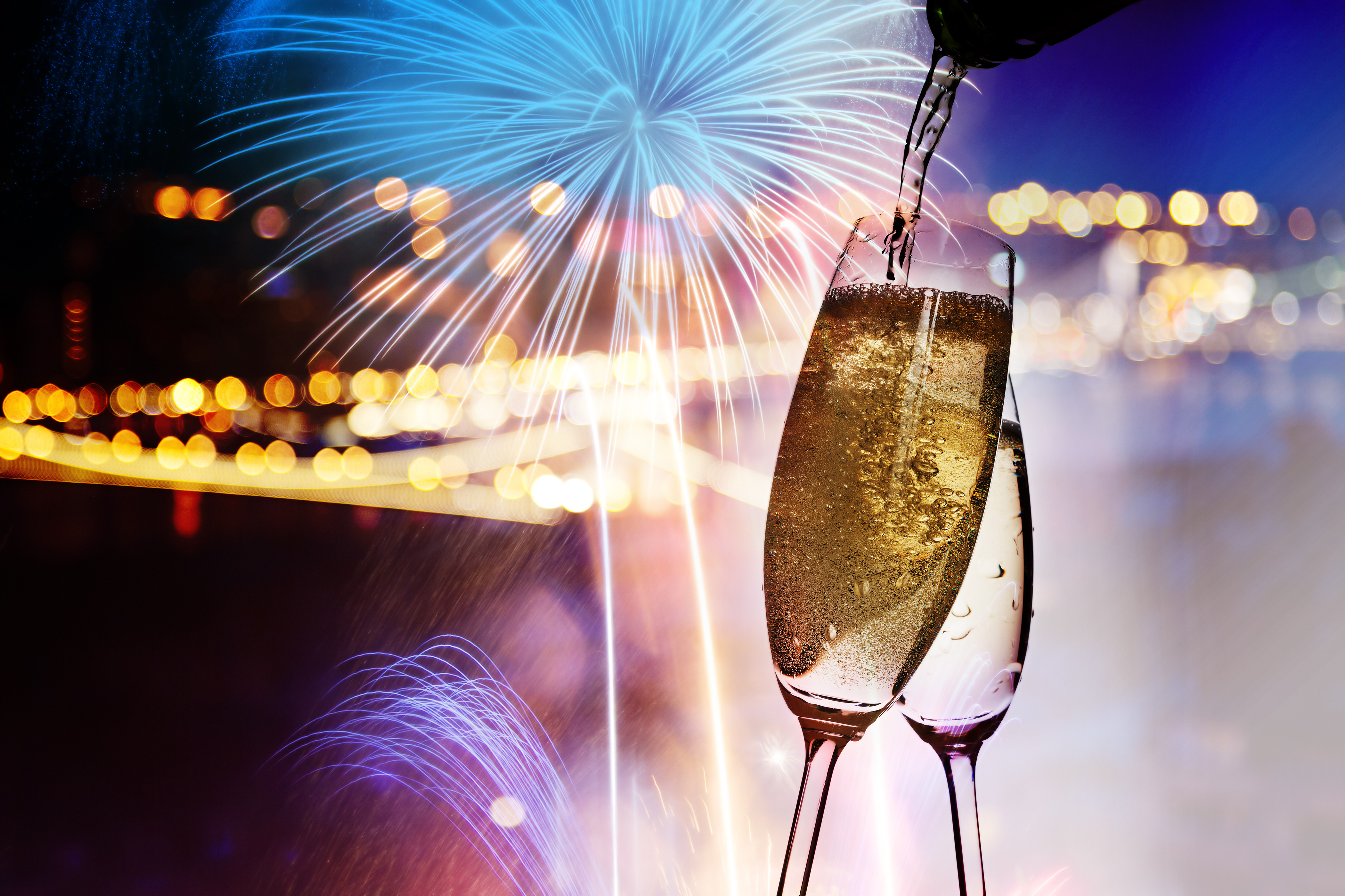 Champagne toast med imponerende fyrværkeri show i Budapest på nytårsaften