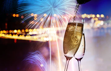 Champagne toast med imponerende fyrværkeri show i Budapest på nytårsaften