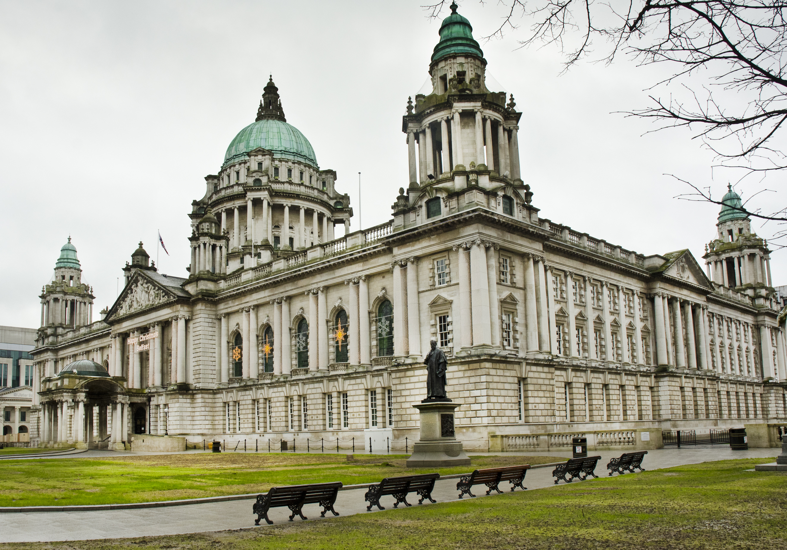 Belfast City Hall - en af Nordirlands mest kendte arkitektoniske seværdigheder