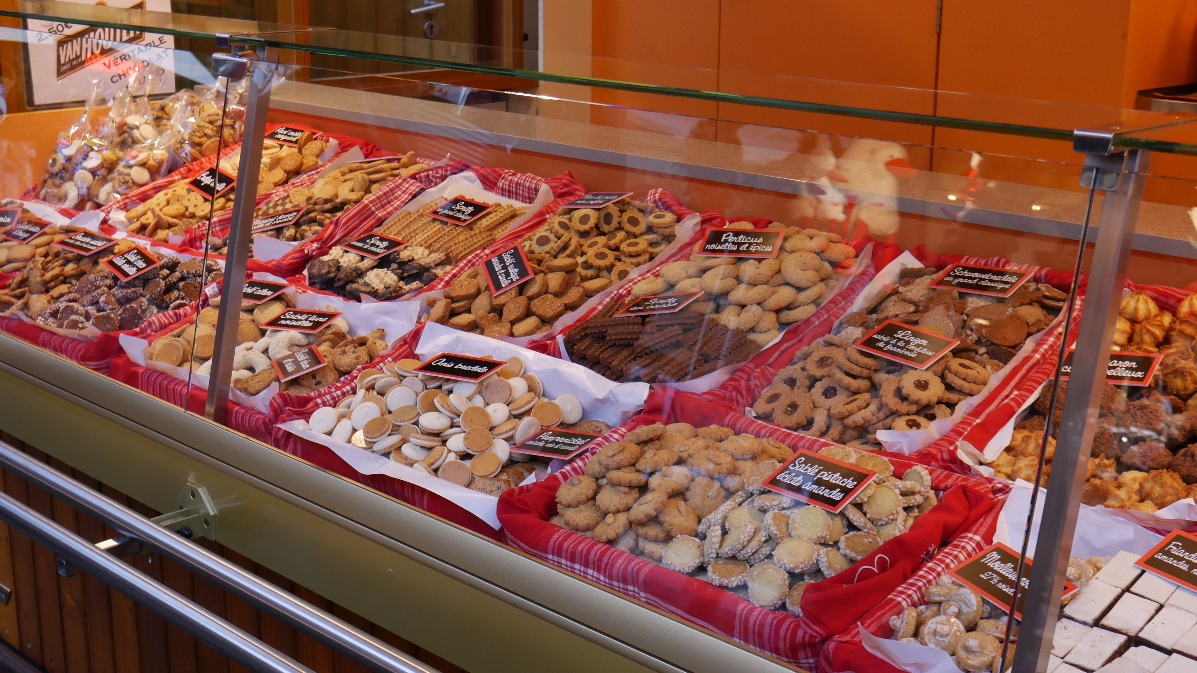 Europa julemarked med cookies og kager i Strasbourg Frankrig rejseoplevelse