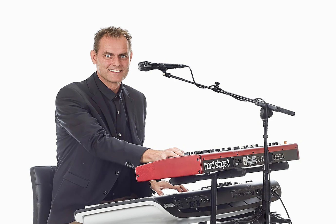 fest-paa-bornholm_musiker_thomas_johansen