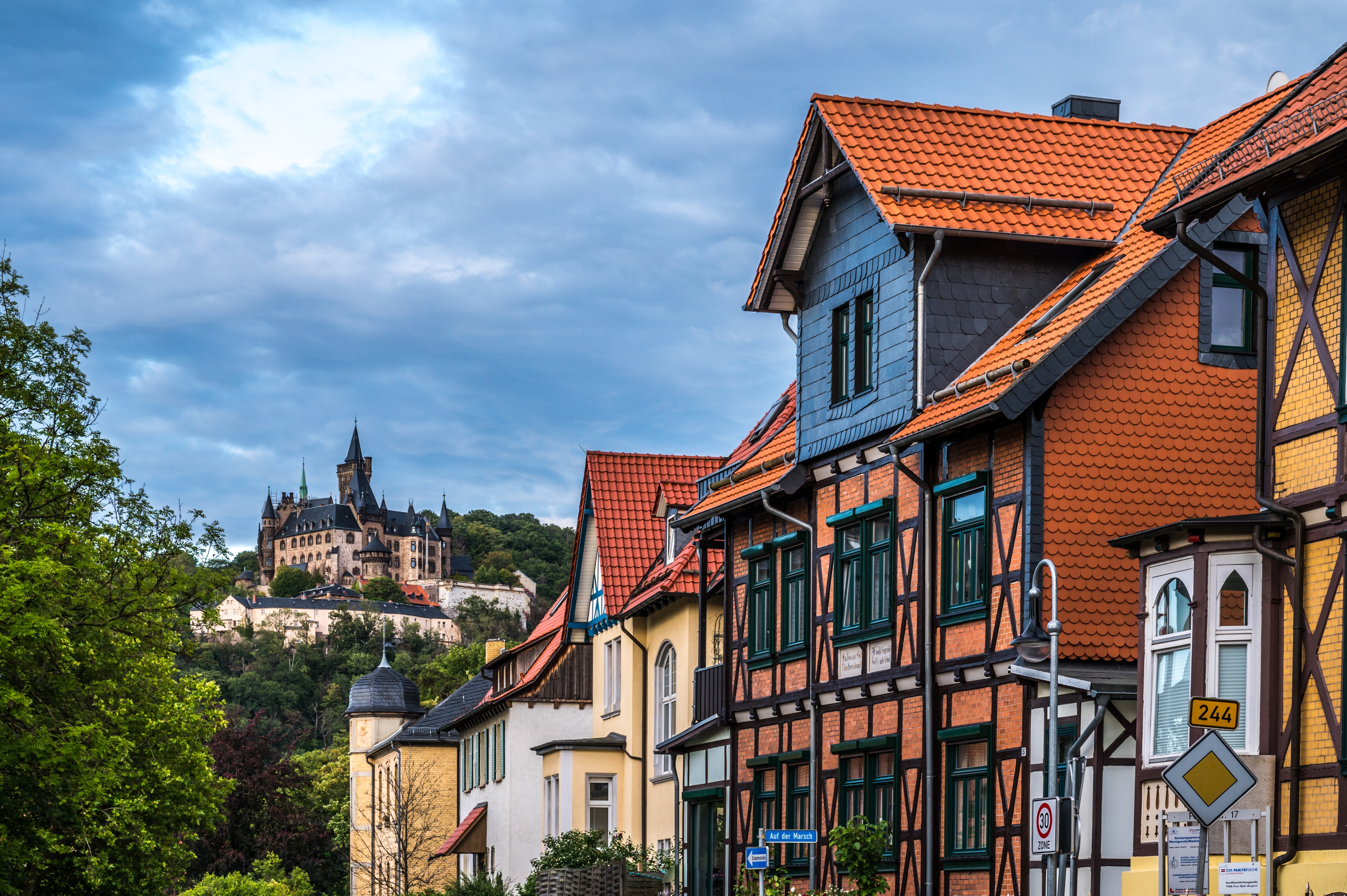 Klassisk tysk bindingsværksarkitektur i Wernigerode Harz Tyskland