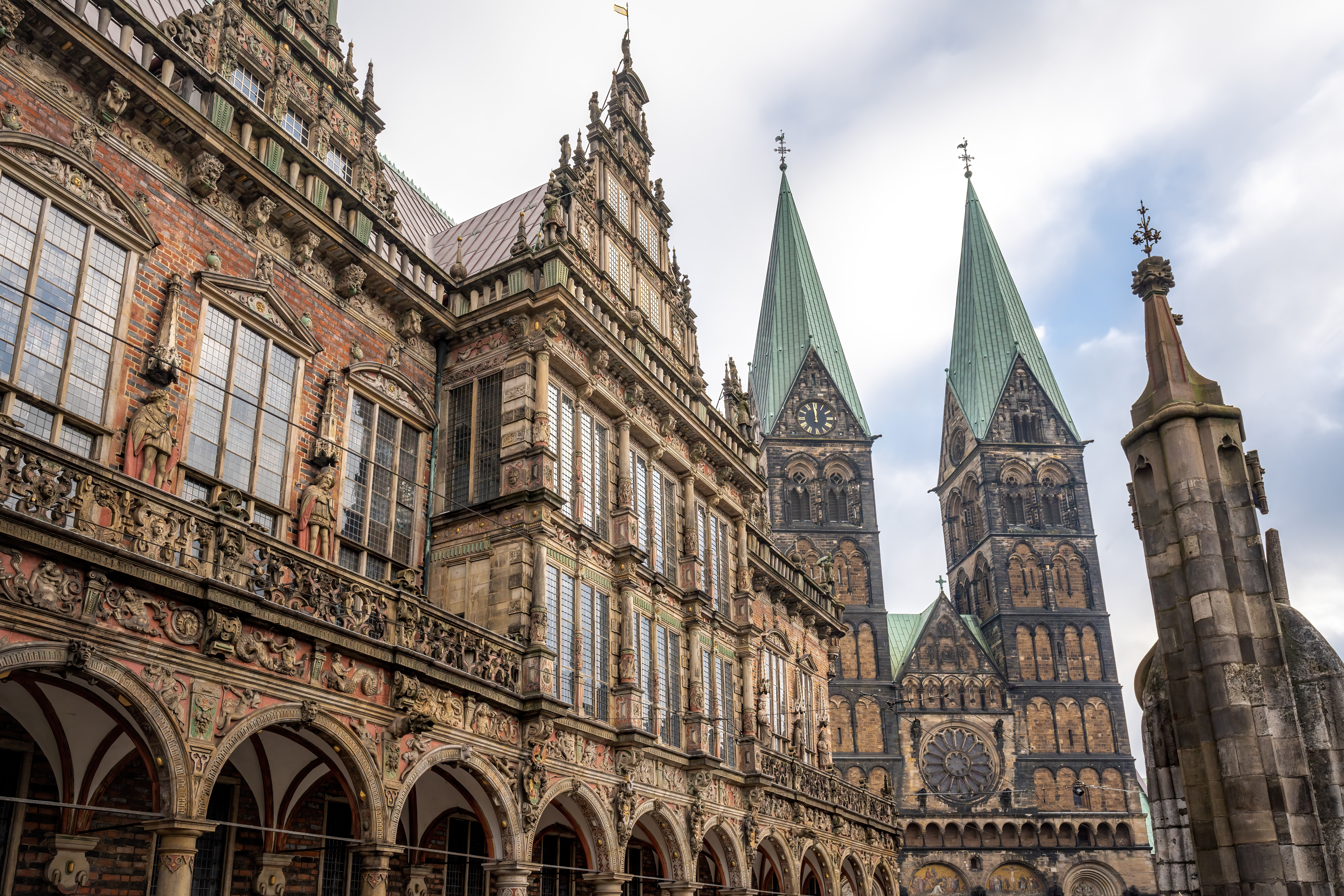 Bremens berømte domkirke og rådhus repræsenterer århundreders tysk arkitekturhistorie