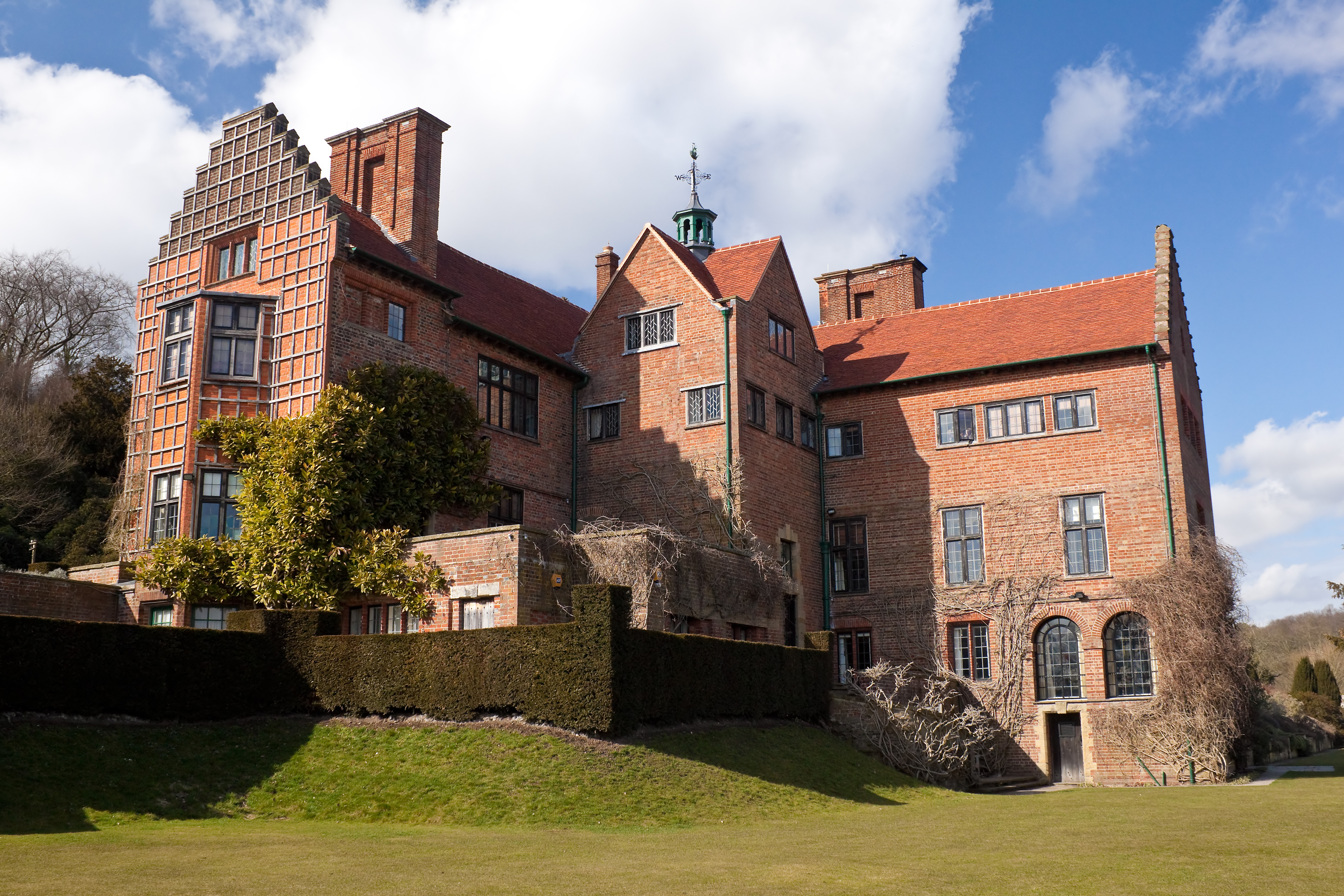 Det historiske Chartwell hus i Kent med smukke røde mursten, Churchill familiens residens