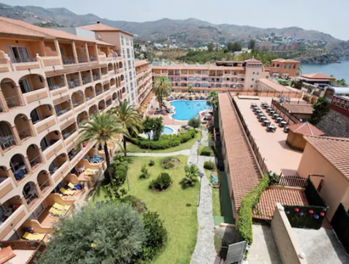 hotel bahia tropical 001