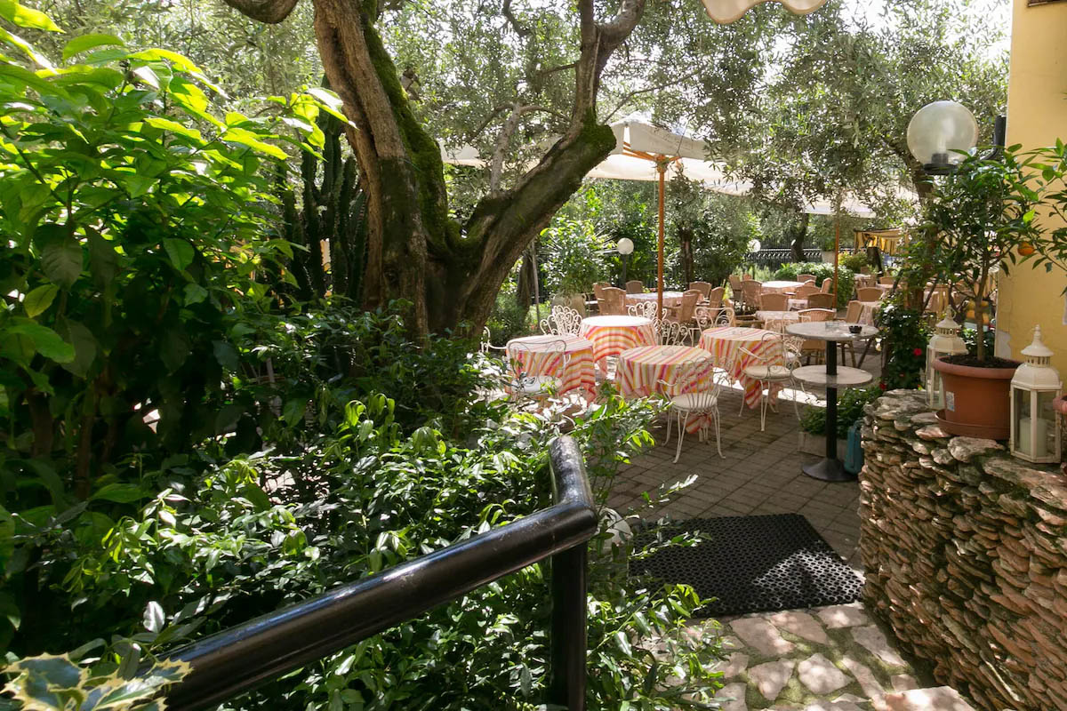hotel serenella 004