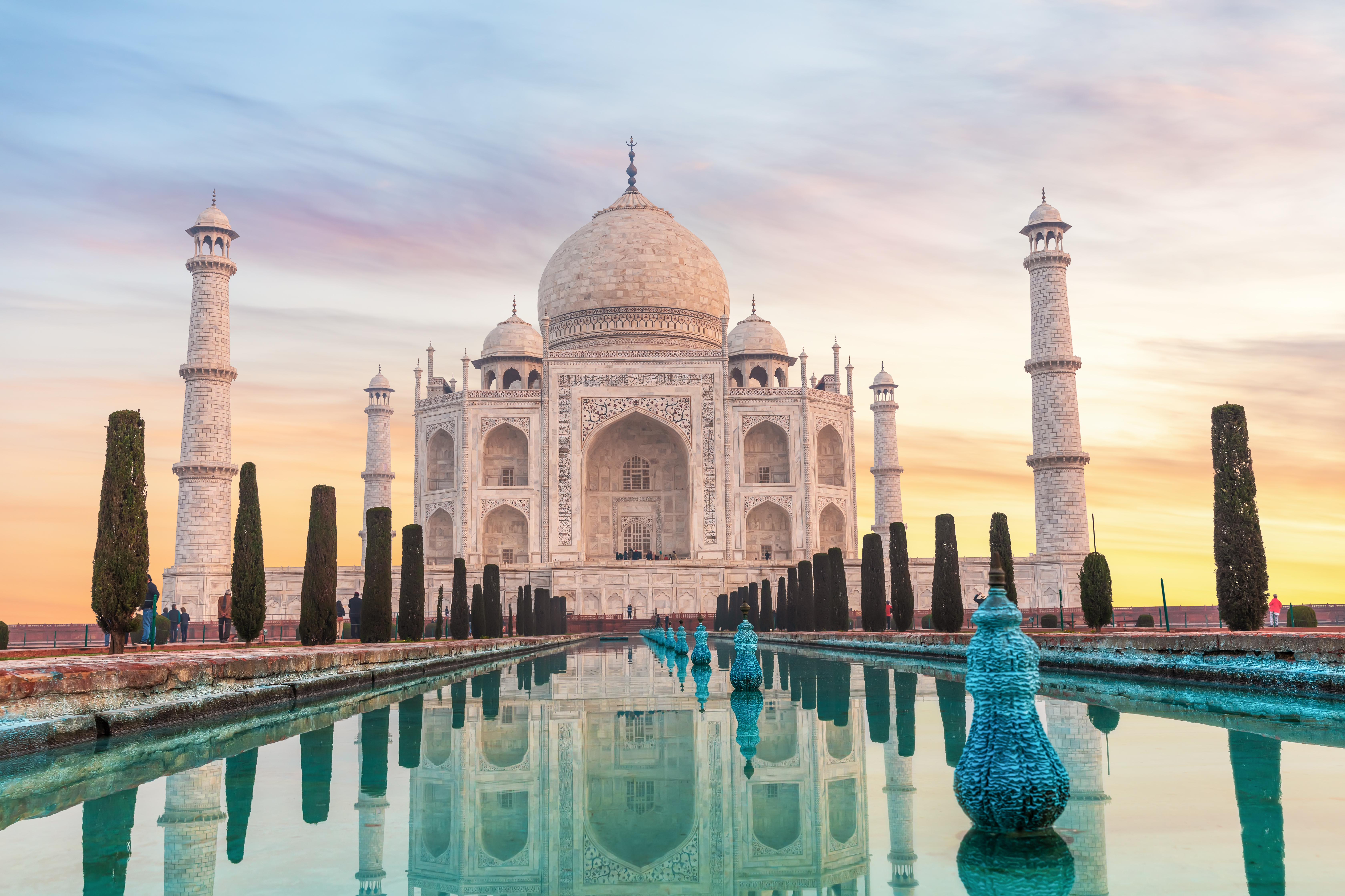 UNESCO verdensarv Taj Mahal med smuk morgenhimmel i Indien