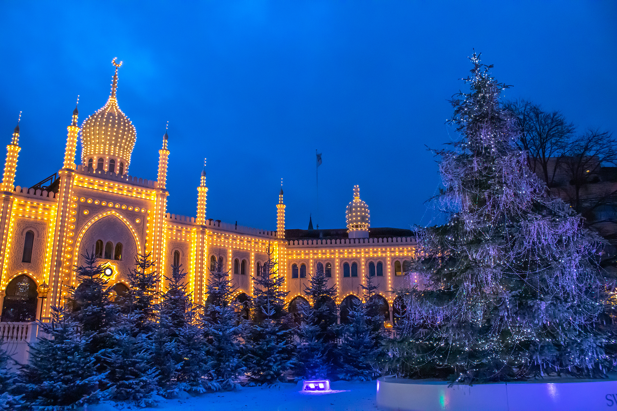 koebenhavn tivoli nimb jul