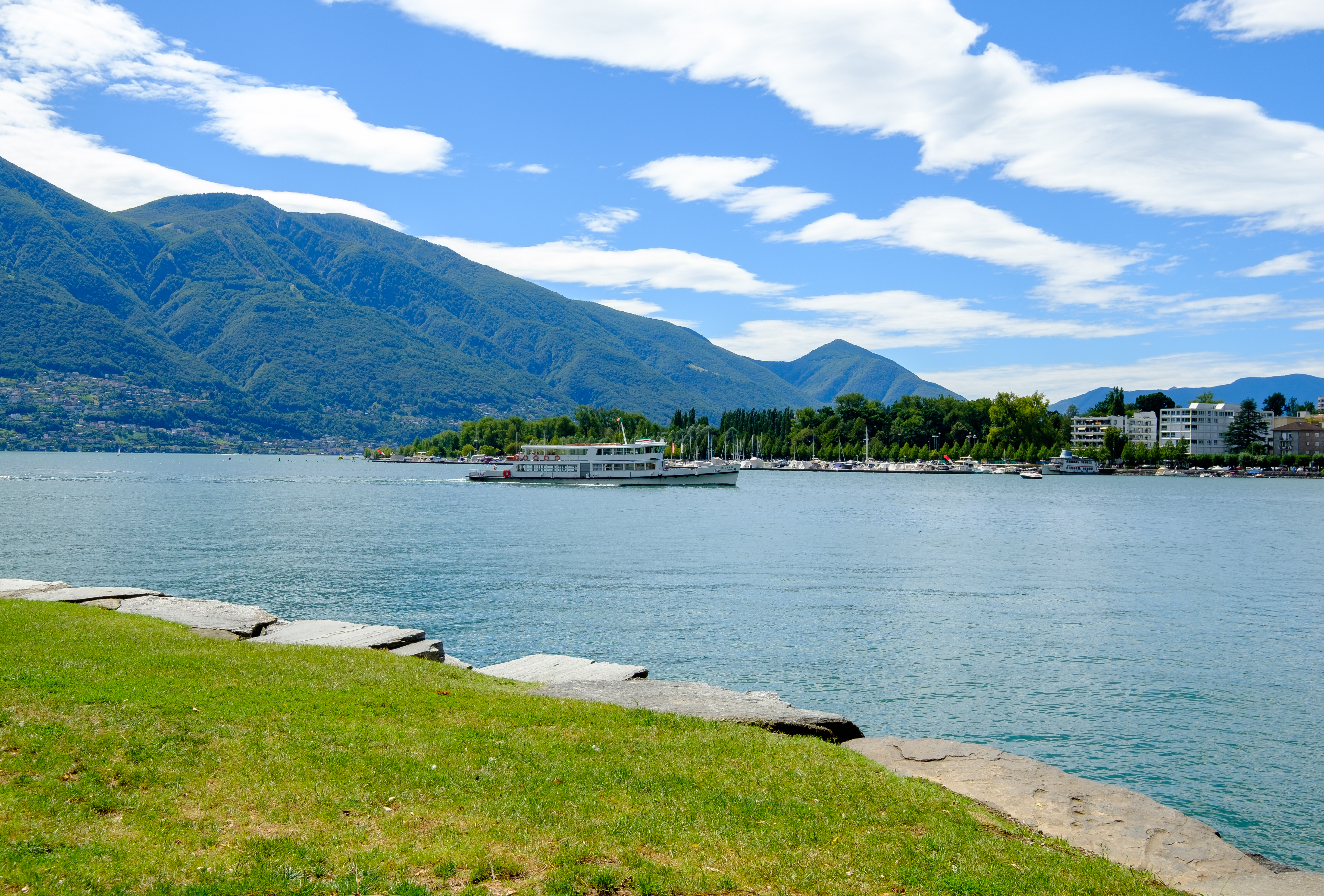 Naturskønt feriested ved Lake Maggiore i Locarno Schweiz