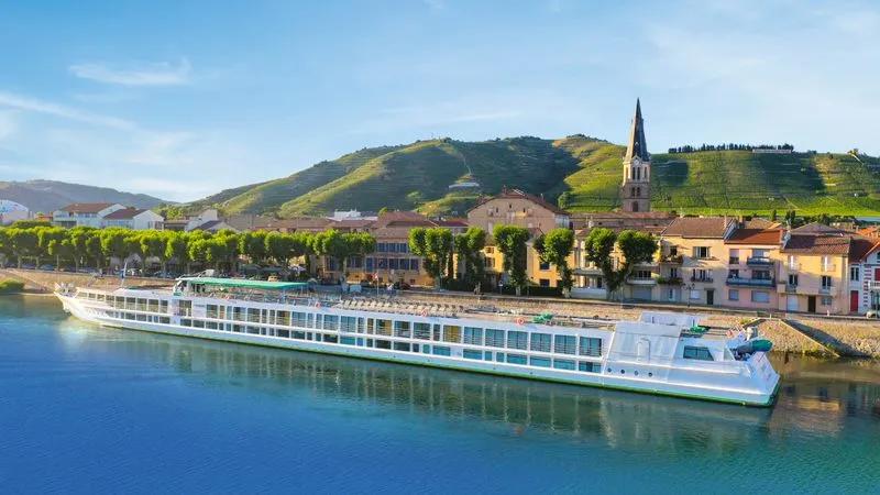 ms camargue 002