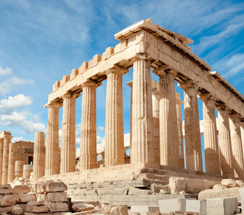 Det storslåede Parthenon-tempel på Akropolis-højen i Athen, Grækenland - et fascinerende indblik i antikkens arkitektur og historie