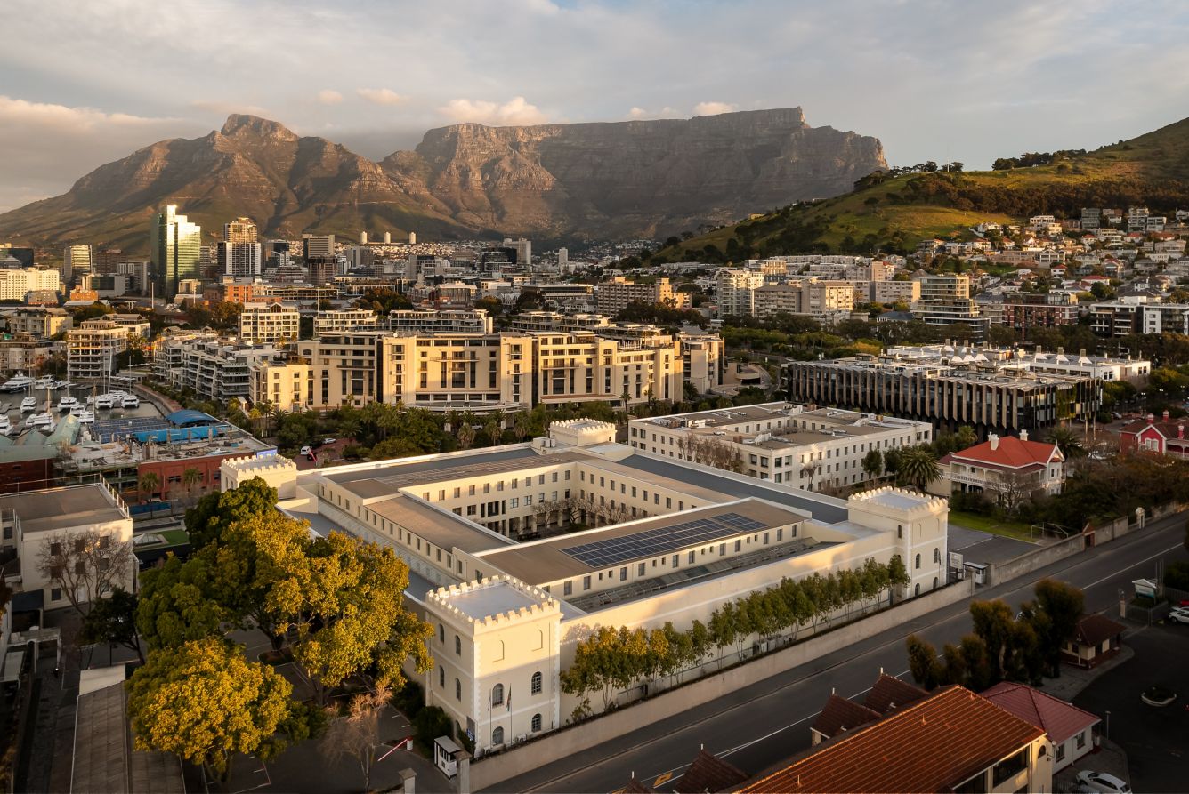 protea-hotel-cape-town-waterfront-breakwater-lodge_002