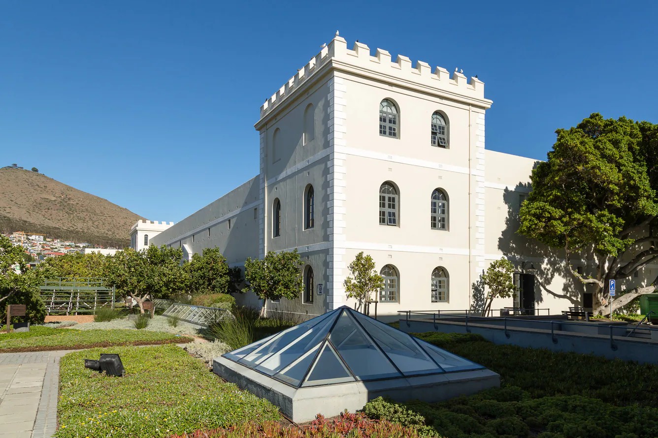 protea-hotel-cape-town-waterfront-breakwater-lodge_003