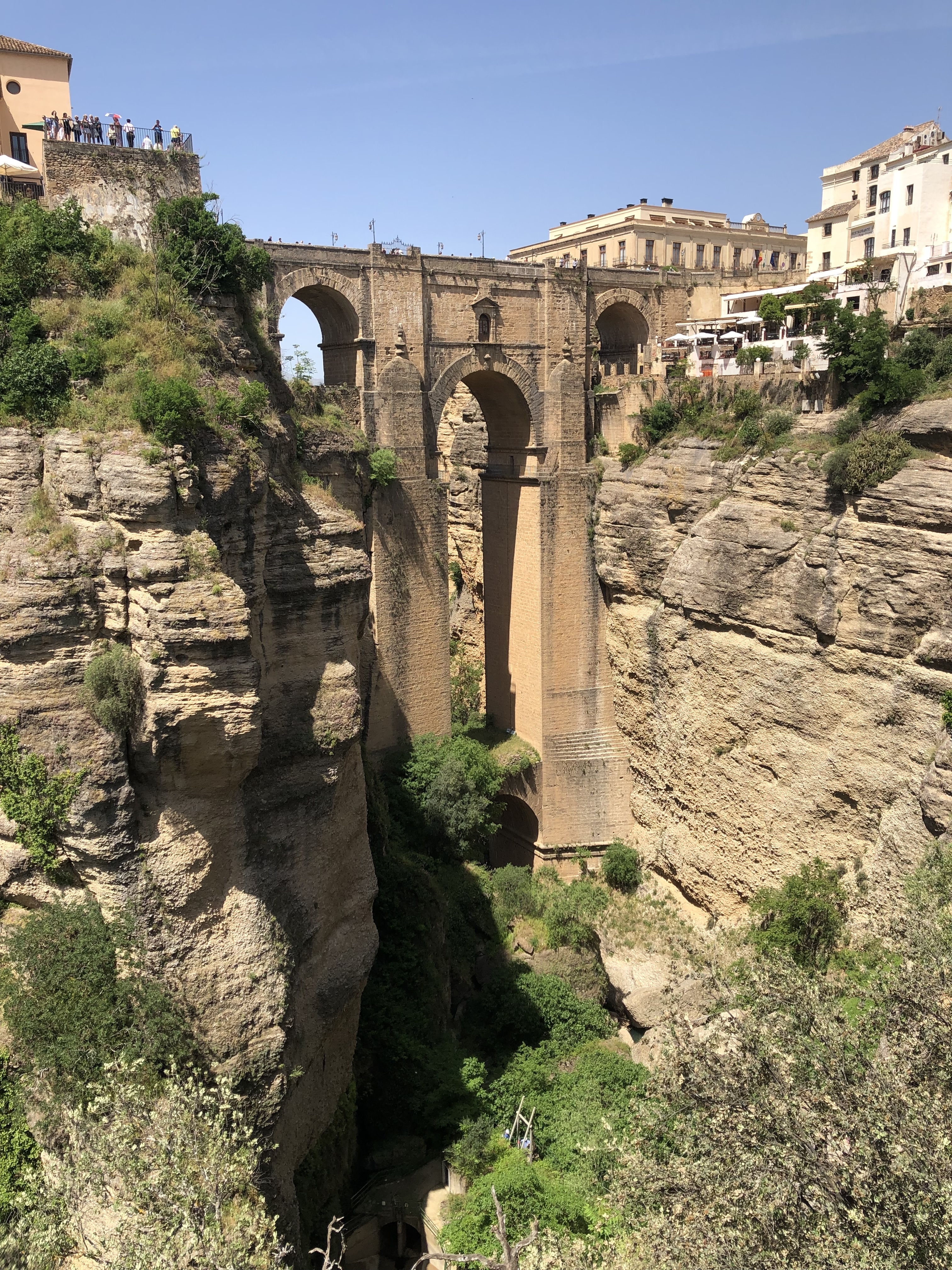 Puente Nuevo bro i Ronda - et must-see rejsemål i det sydlige Spanien