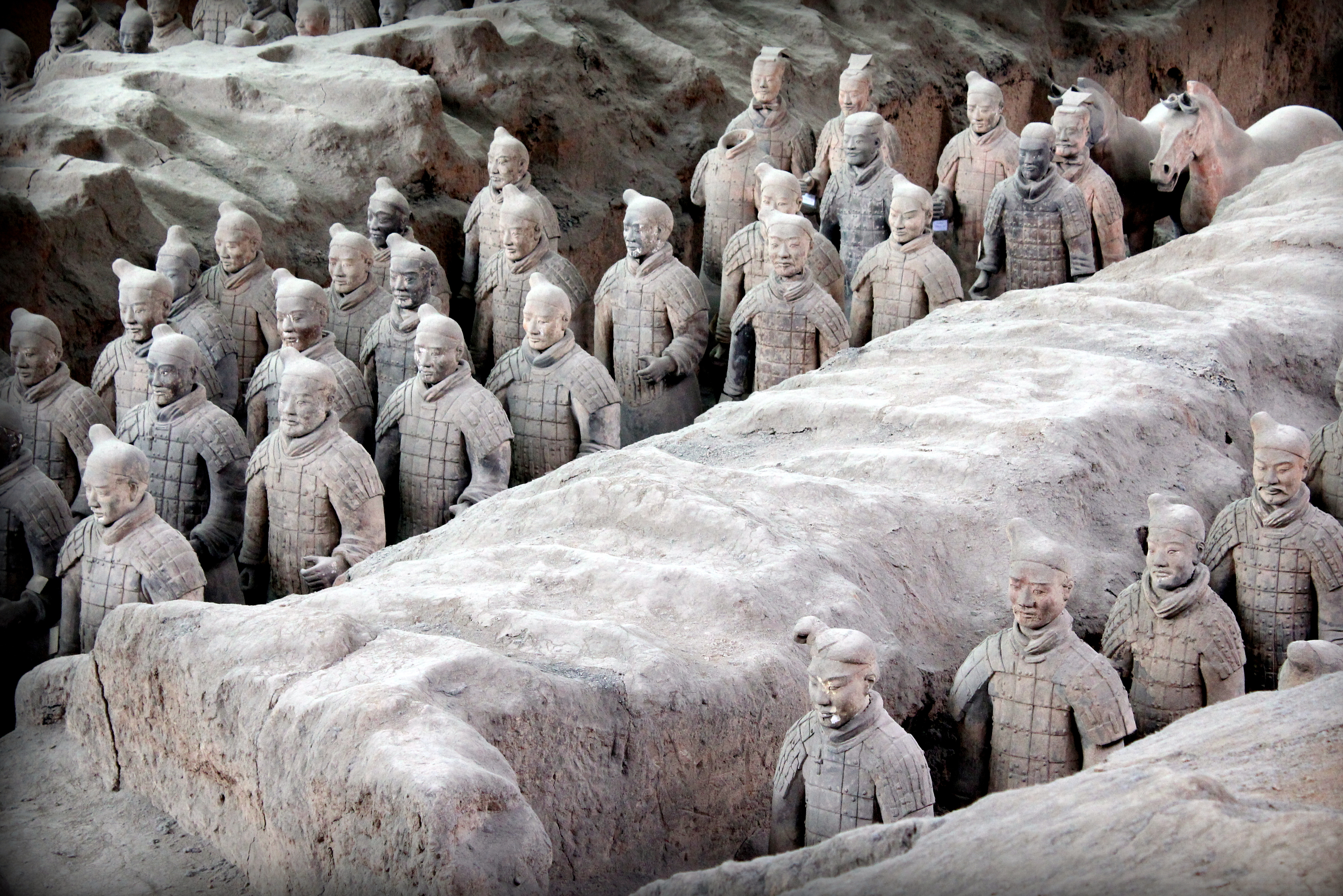 Antikke terrakotta figurer ved verdensberømt arkæologisk fundsted i Xi'an